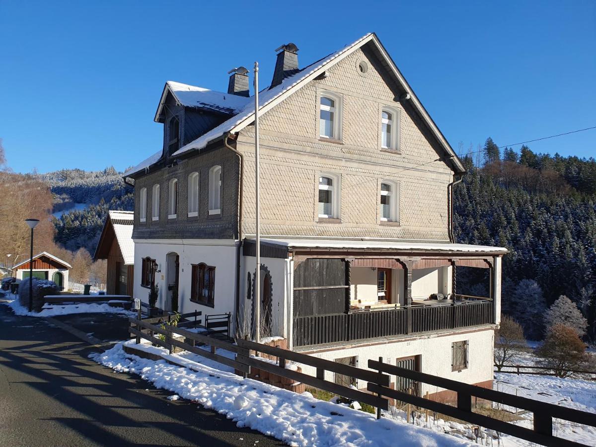 Ferienhaus Grimme - 350M2, 18 Betten - Mit Indoorspielplatz, Pool, Grosser Terrasse, Grill, Sauna, Kicker, Dart, Uvm - Ideal Fuer Familien Schmallenberg Luaran gambar