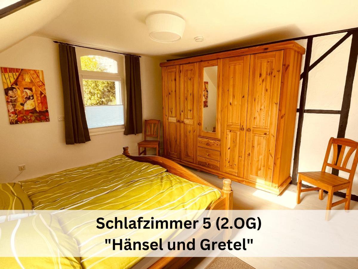 Ferienhaus Grimme - 350M2, 18 Betten - Mit Indoorspielplatz, Pool, Grosser Terrasse, Grill, Sauna, Kicker, Dart, Uvm - Ideal Fuer Familien Schmallenberg Luaran gambar
