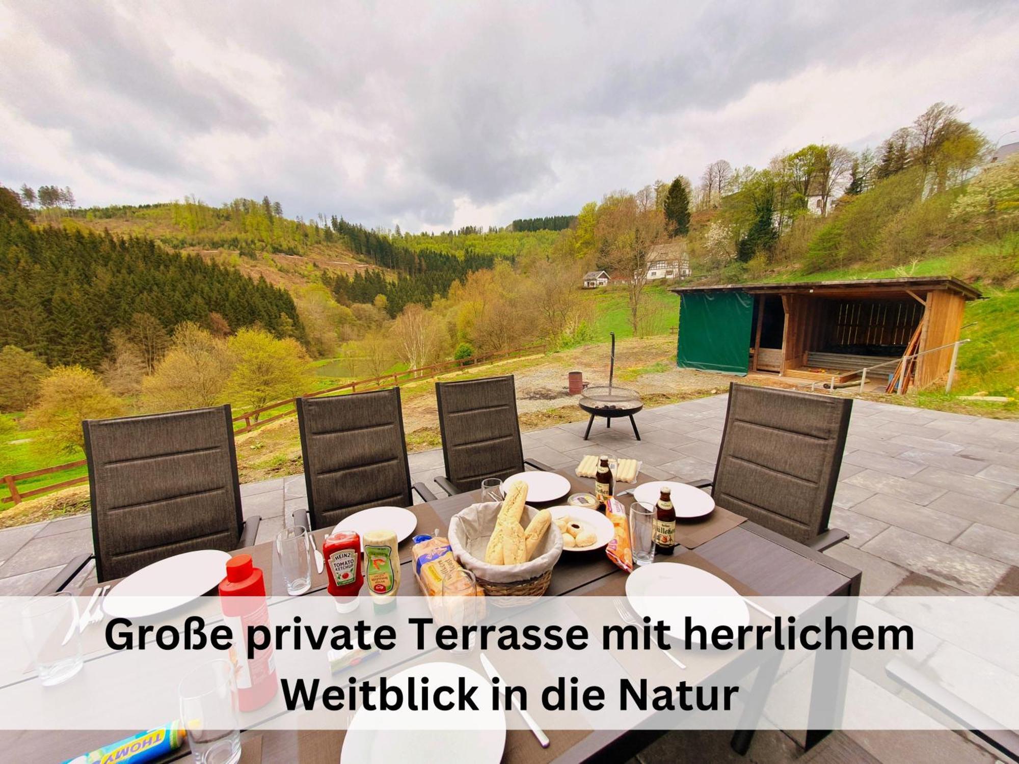 Ferienhaus Grimme - 350M2, 18 Betten - Mit Indoorspielplatz, Pool, Grosser Terrasse, Grill, Sauna, Kicker, Dart, Uvm - Ideal Fuer Familien Schmallenberg Luaran gambar