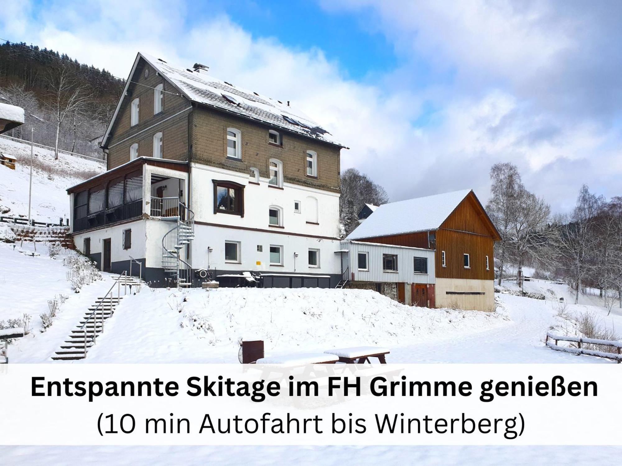 Ferienhaus Grimme - 350M2, 18 Betten - Mit Indoorspielplatz, Pool, Grosser Terrasse, Grill, Sauna, Kicker, Dart, Uvm - Ideal Fuer Familien Schmallenberg Luaran gambar